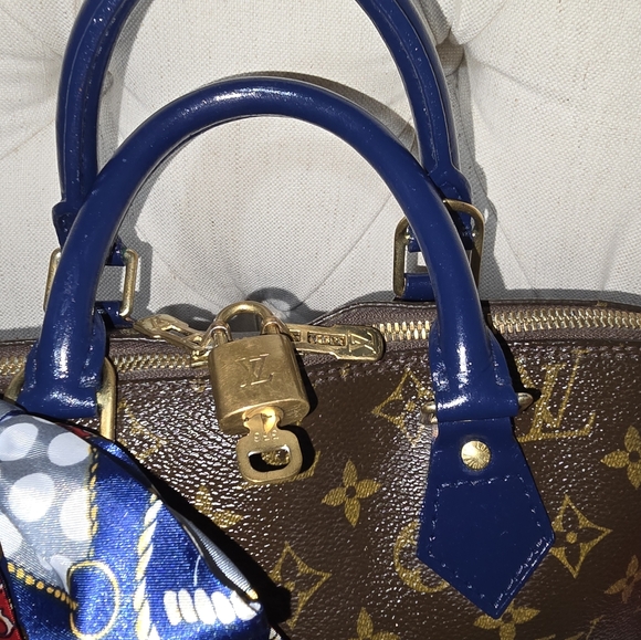 Louis Vuitton Alma PM AUTH EUC Custom Navy With Lock & Key - Picture 4 of 12